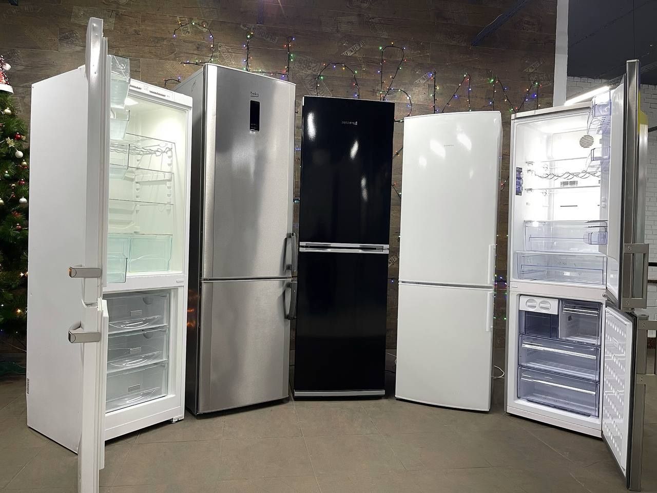 Сучасний холодильник SAMSUNG RB38C6B6D12 Доставка, занос, гарантія!