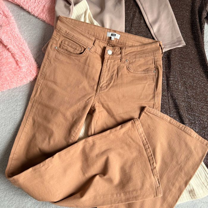 ЛОТ набор одежды S-M, кофта, платье, джинсы, юбка, платок, панамка