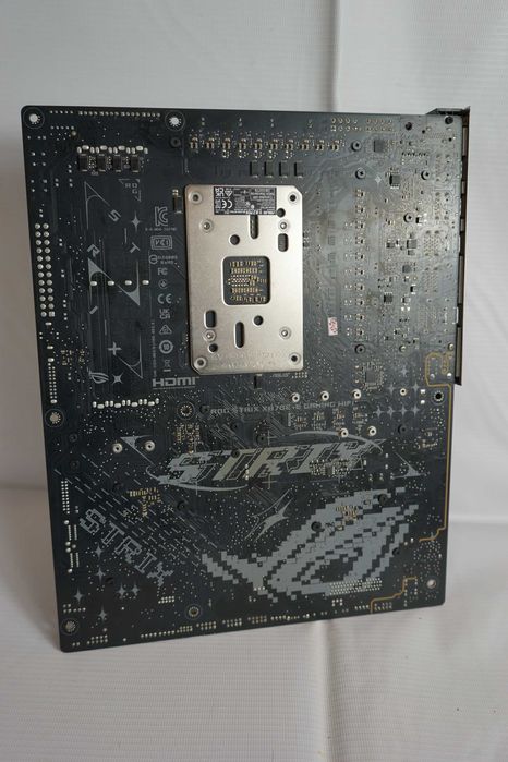 Материнська плата ASUS ROG Strix X870E-E Gaming Wi-Fi AM5