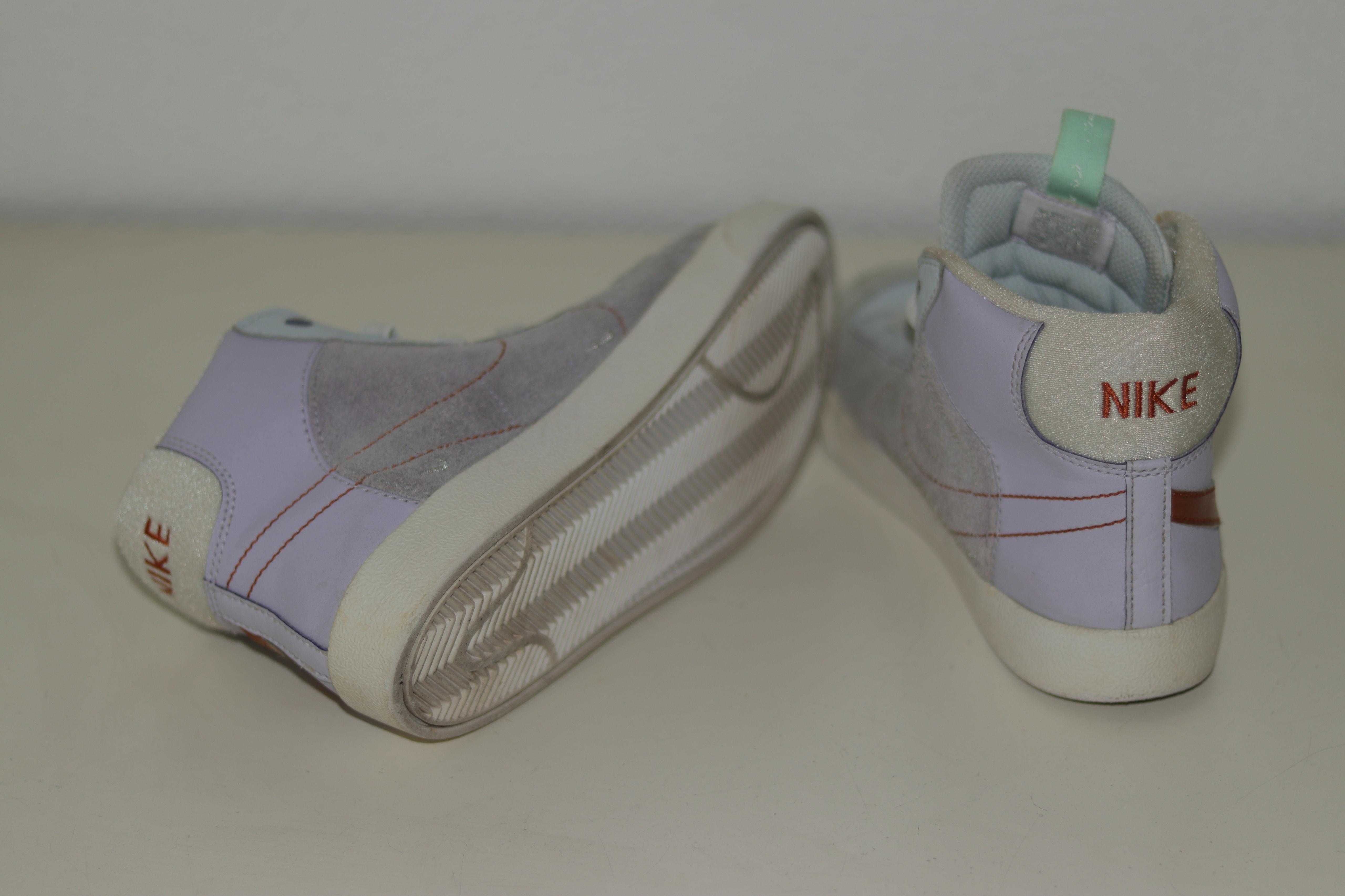 Sapatilhas Nike Blazer Mid '77 SE D Júnior - Roxo