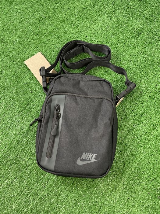 Сумка  Nike  Tech Fleece оригінал