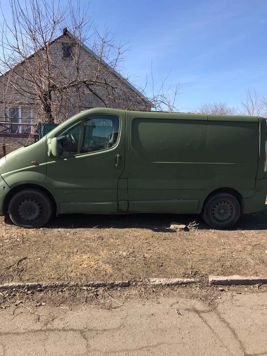 Продам Вантажний  Бус  Renault Trafik