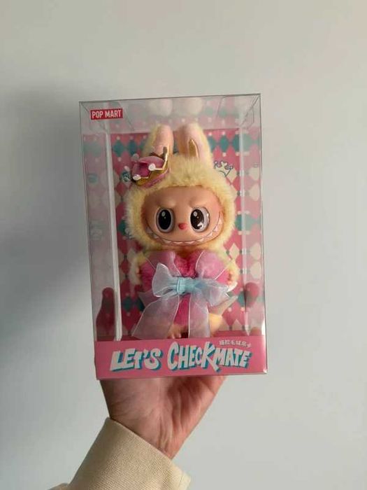PopMart Labubu lets checkmate