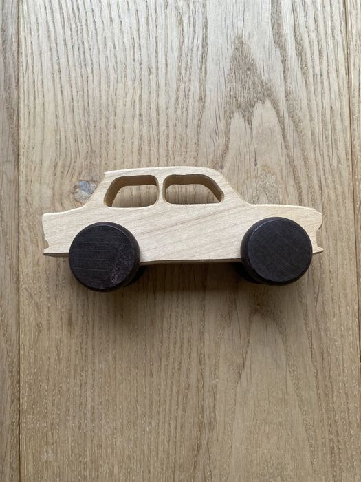 Touch wood samochodzik