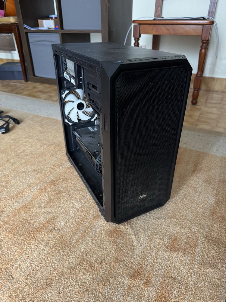 Torre intel i5-8400 2.8ghz / GTX 1060 6GB (sem ram)