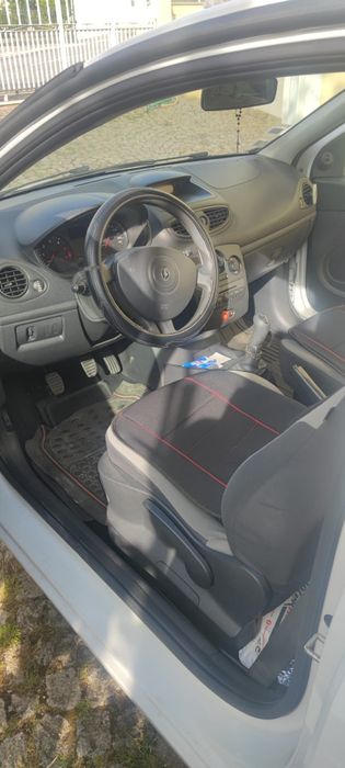 Clio 1.5 cdi commercial