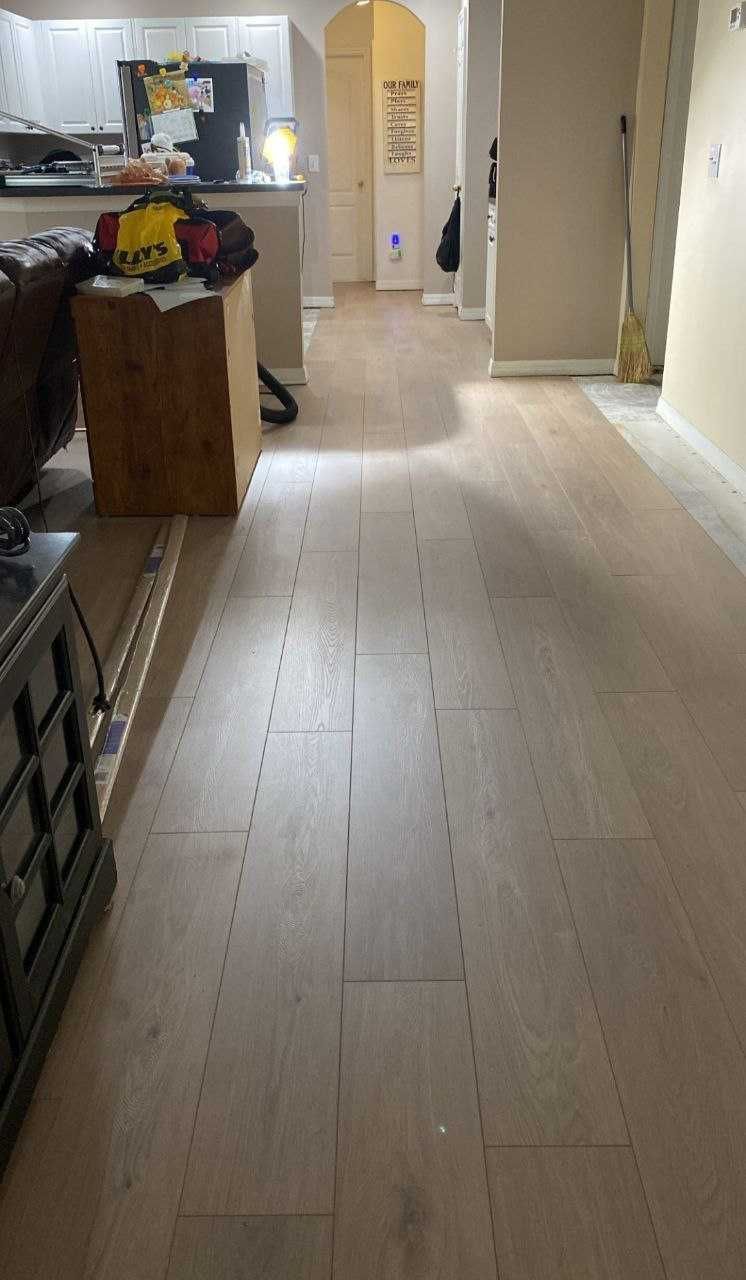 Chão Vinílico ou Laminado – Instalação com Acabamento Perfeito