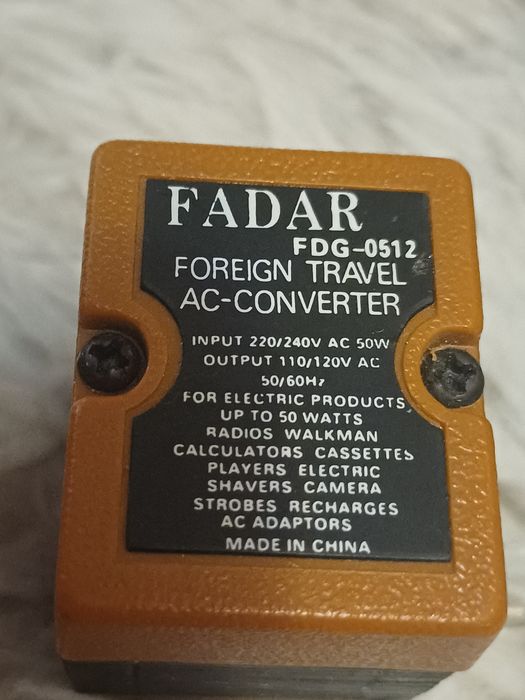 Перетворювач напруги із 220 на 110