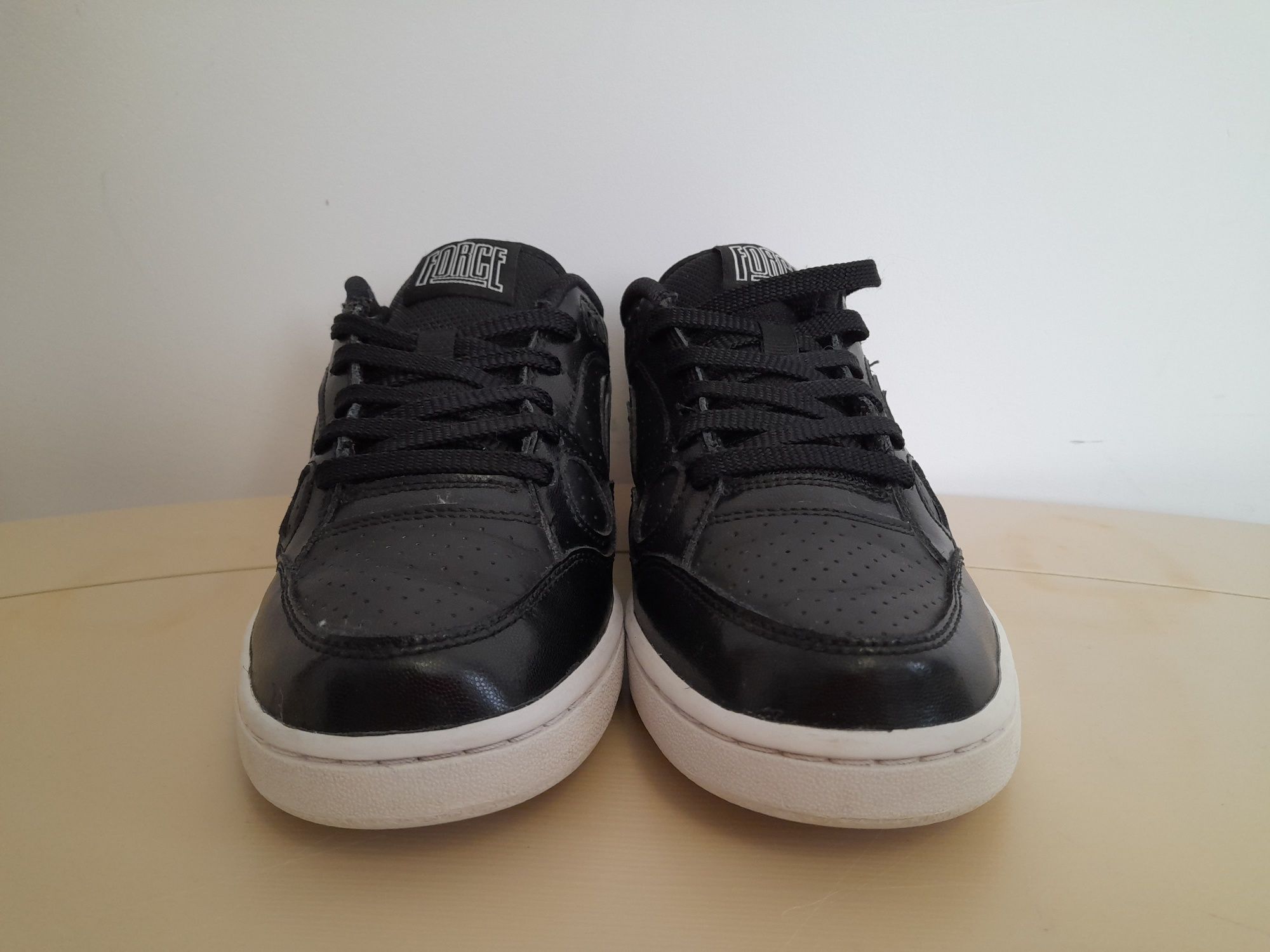 Оригинал NIKE SON OF FORCE женские кроссовки кожа р. 38( 24 см )