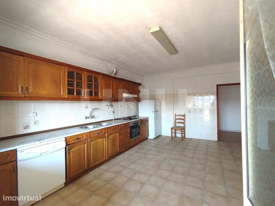 Apartamento T3 com Garagem para venda em Alcains