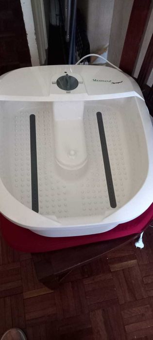 Aparelho hidromassagem e spa para pés da Medisana. Na caixa. Pouco uso