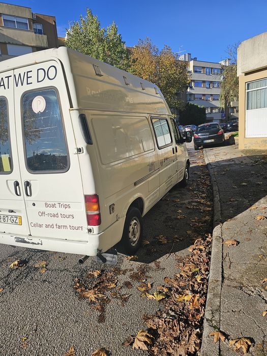 Autocaravana Ford transit 2.5 diesel