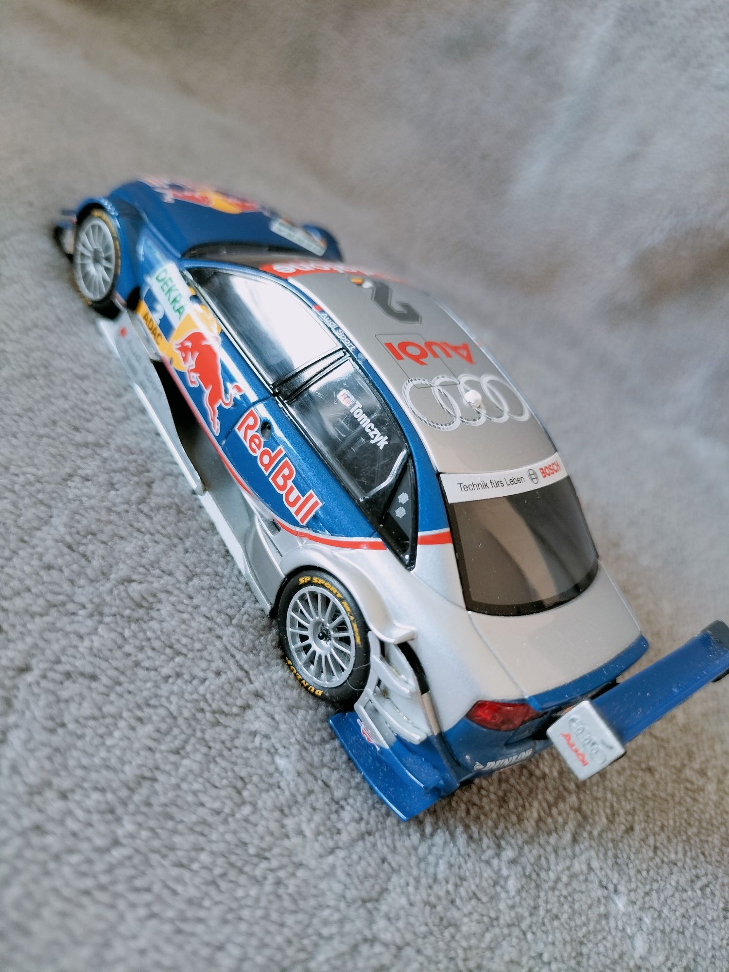 Limitowana edycja Audi A4 DTM nr 2 1:43 Minichamps