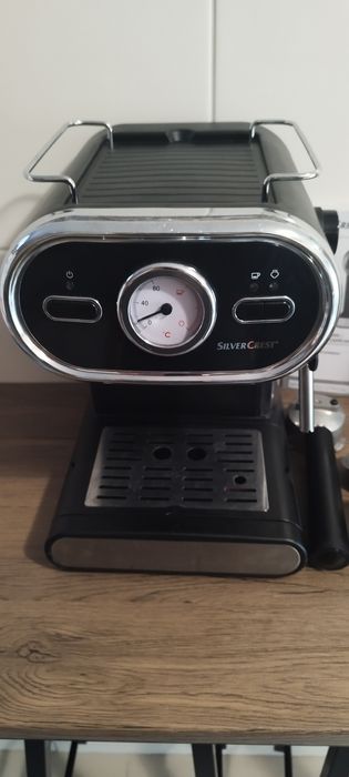 Máquina de café com moinho