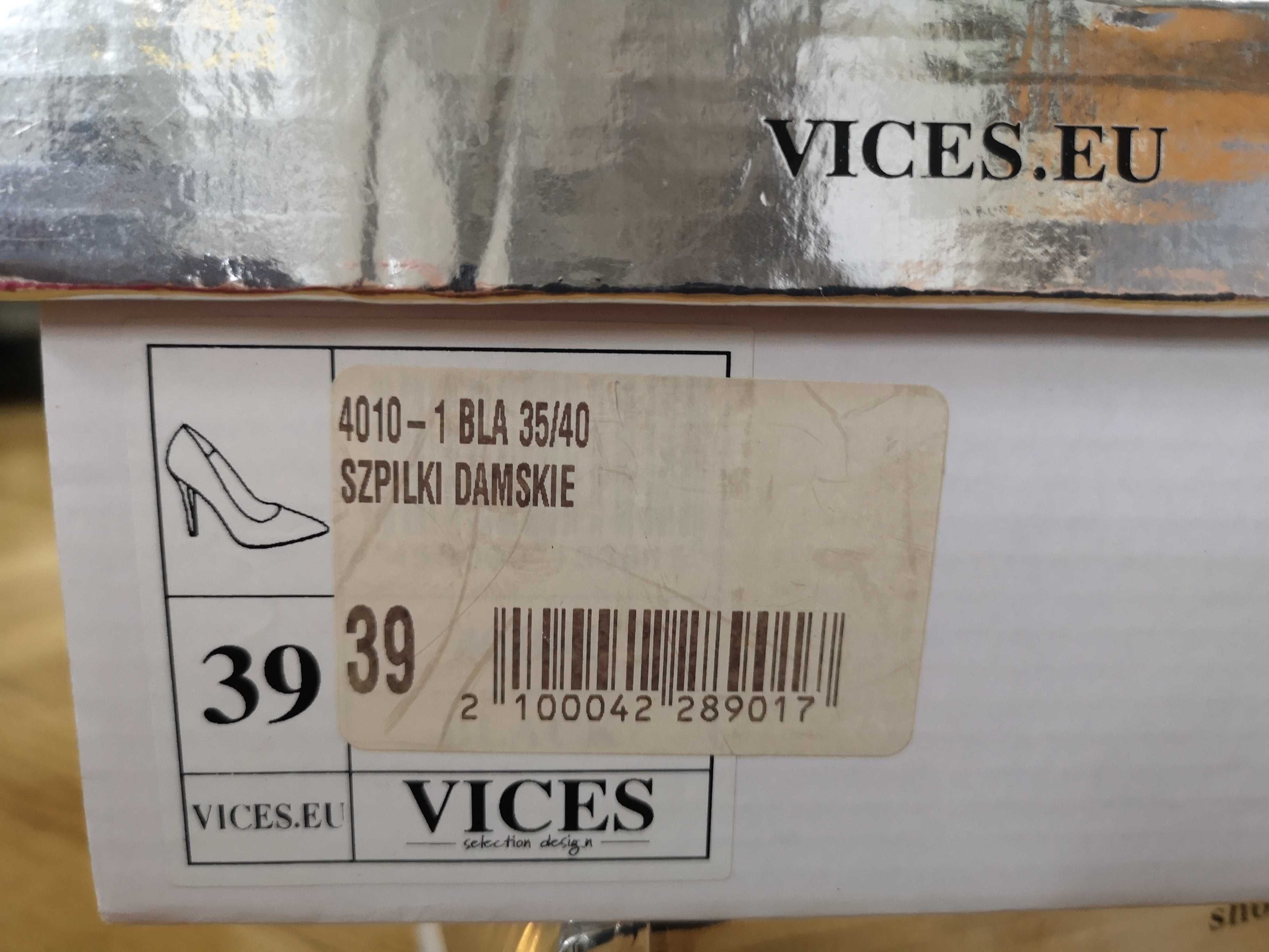 Sprzedam Szpilki srebrne w idealnym stanie