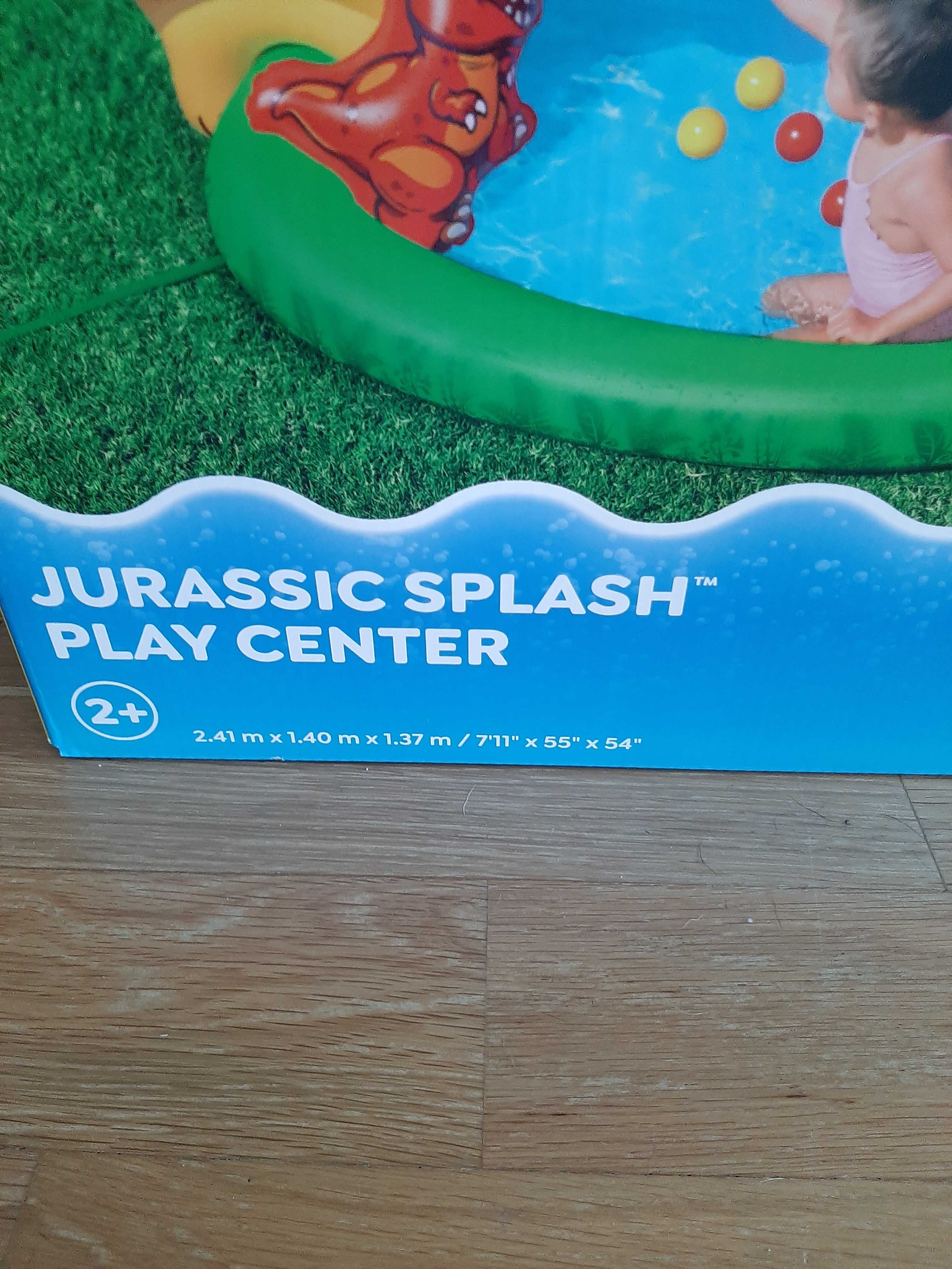 Basen dla dzieci  ze zjeżdzalnią