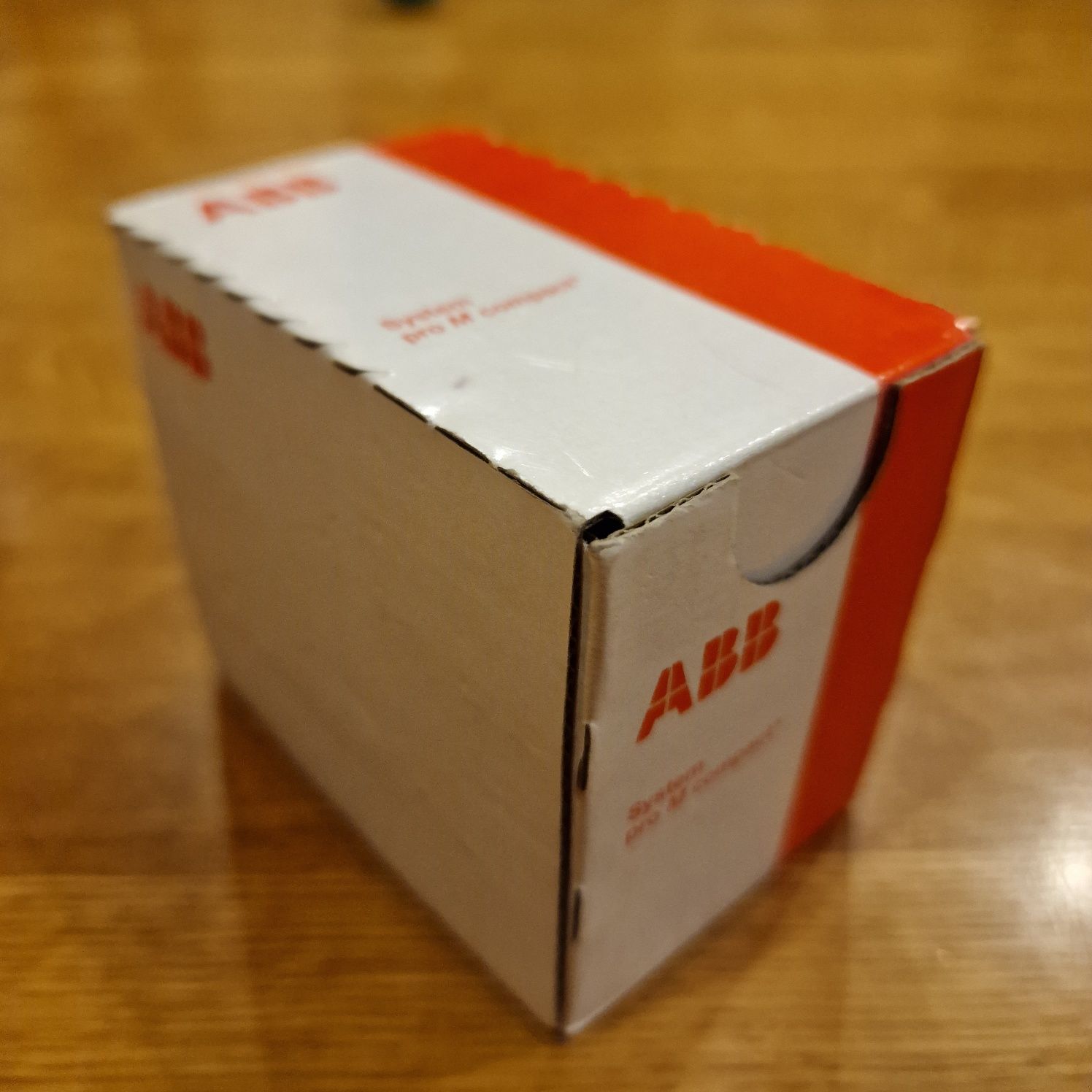 Автоматичний вимикач ABB S203-C63 (2CDS253001R0634)