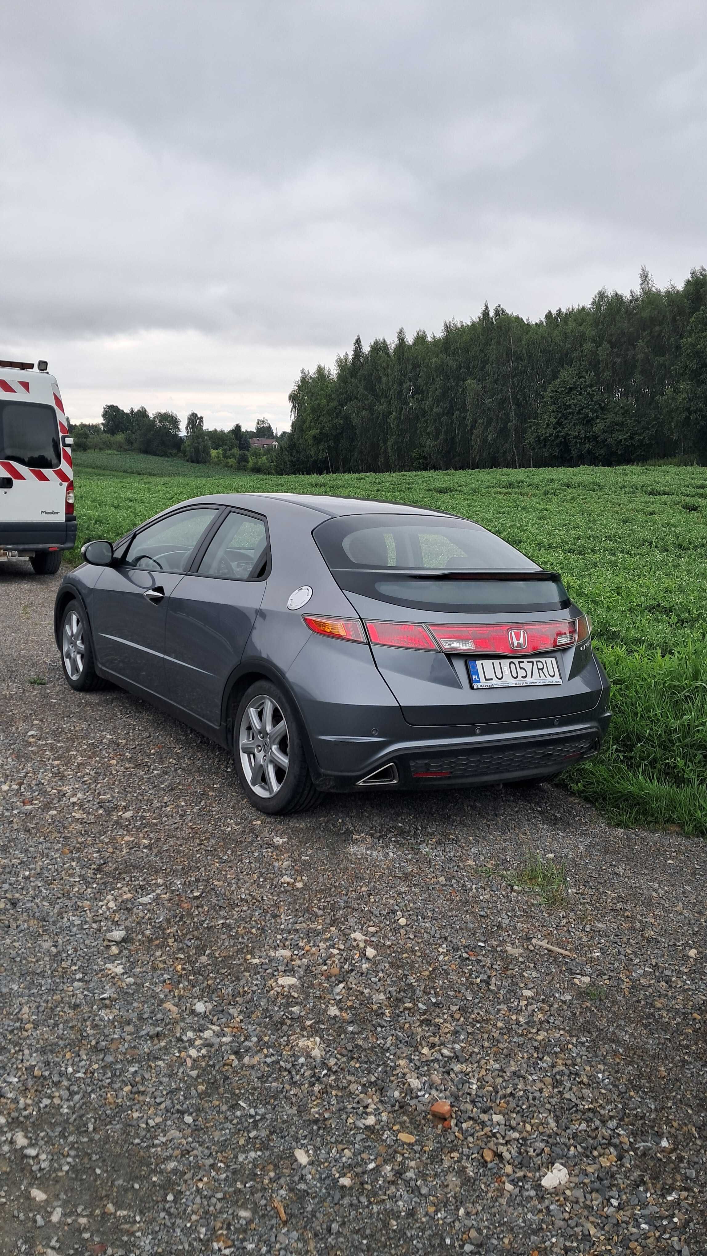 Honda CIVIC UFO 1.8 140 km