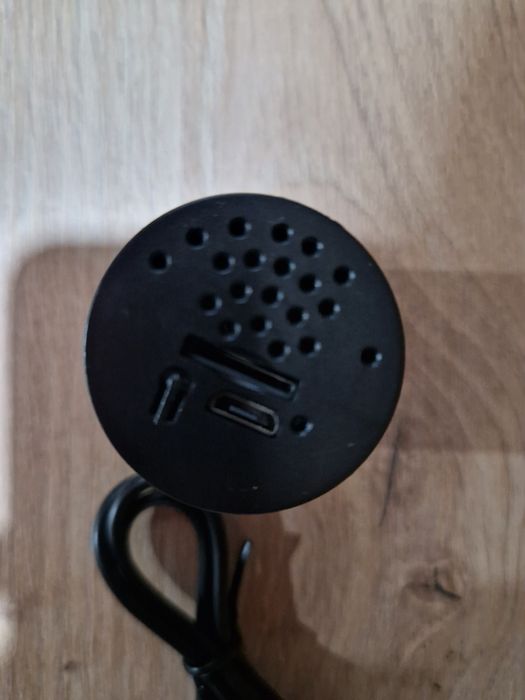 Câmera pequena espião.  Novo