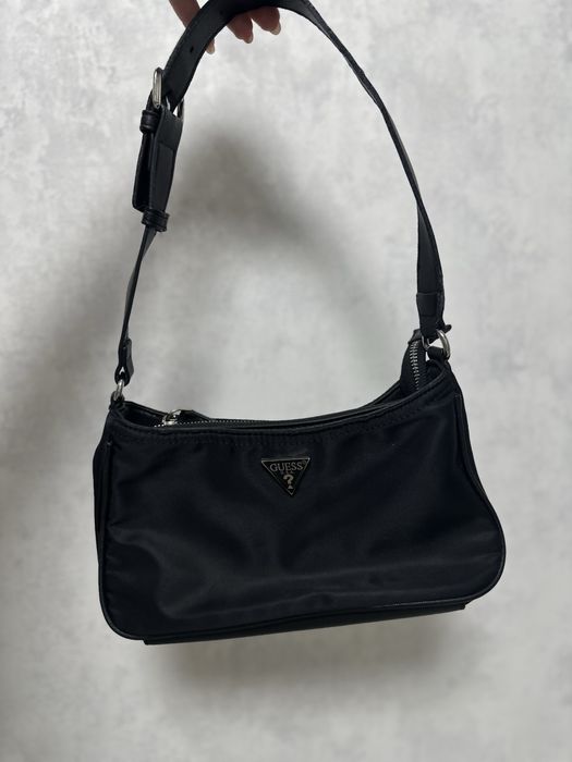 Сумочка від Guess