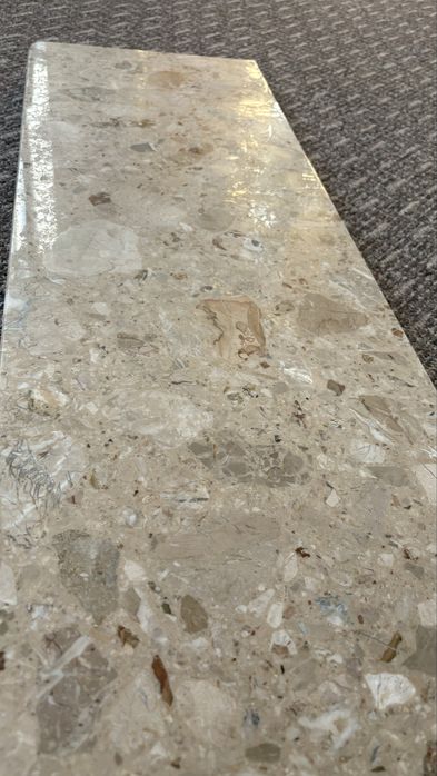Parapet wewnętrzny konglomerat 90x28 cm gr.3