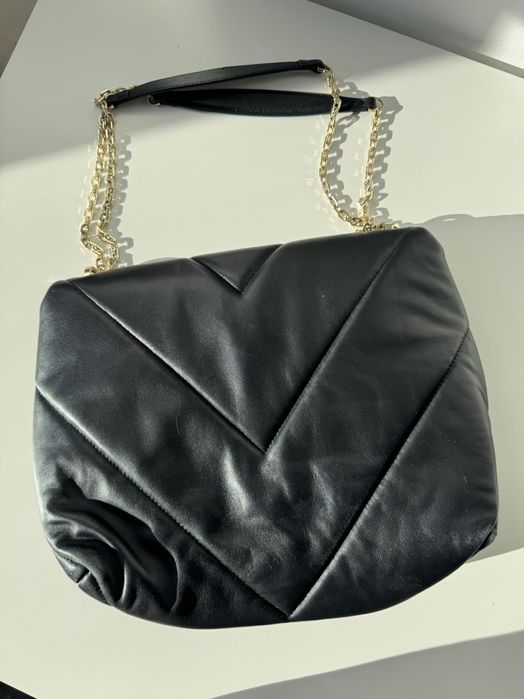 Duża, idealna na codzień torebka Patrizia Pepe