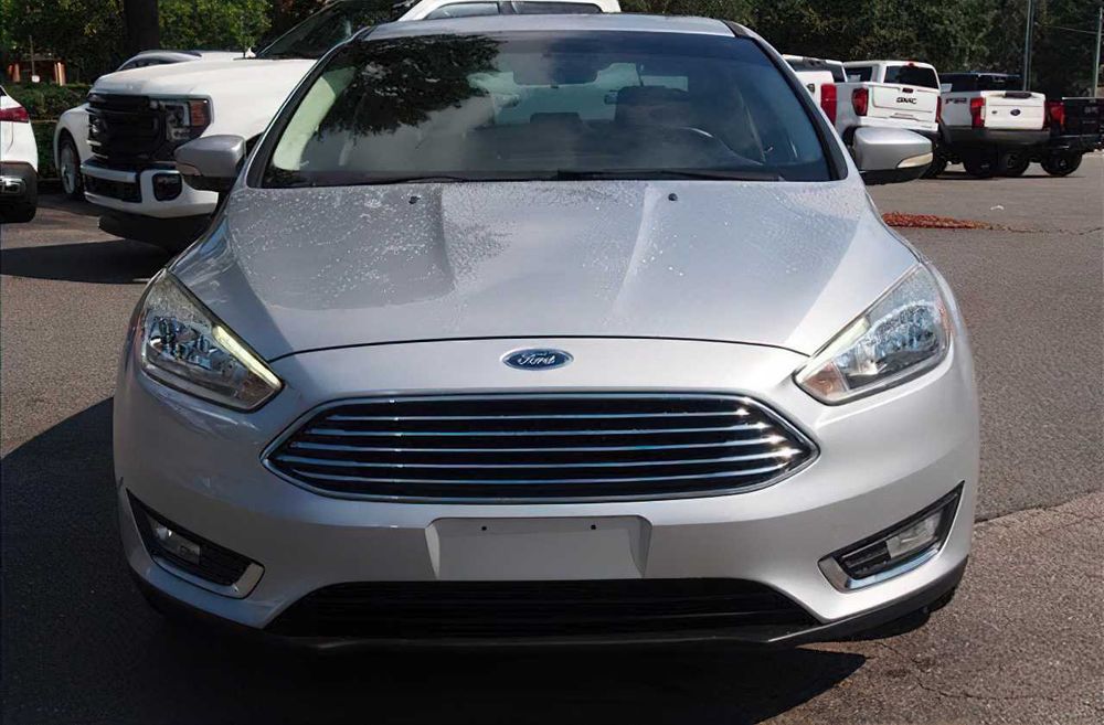 Ford Focus Titanium      2018