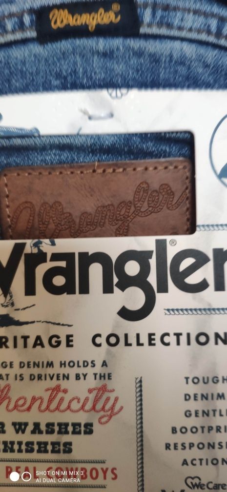 Wrangler Texas Straight Authentic Indigo męskie jeansy rozm 34/32