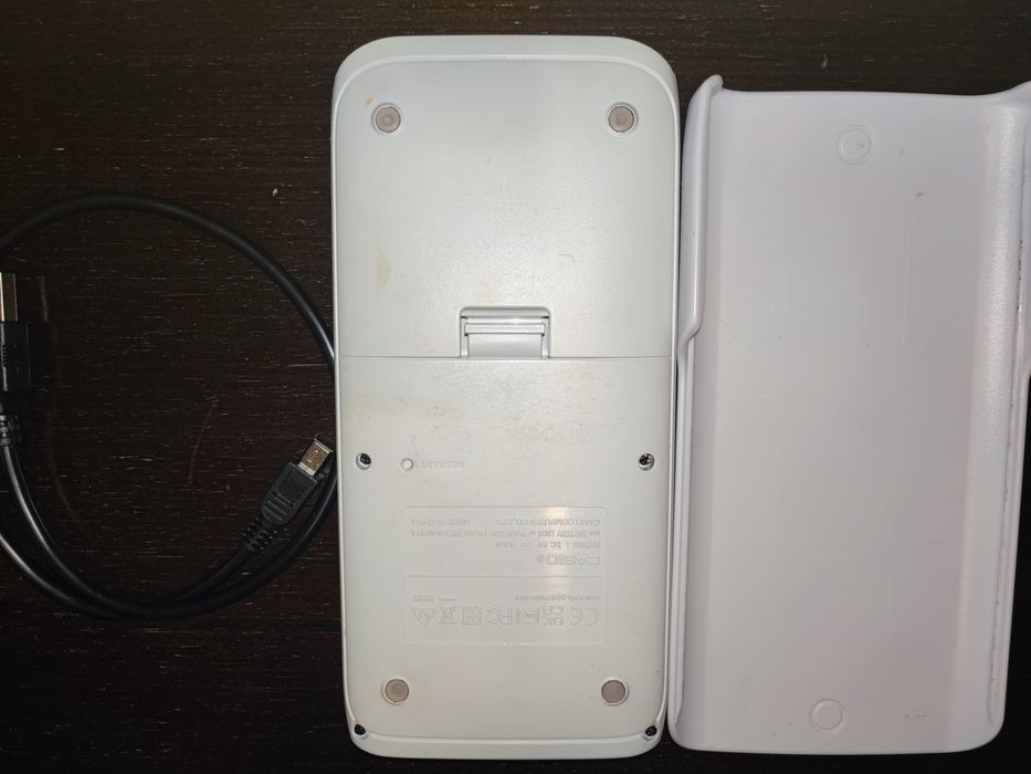 Duas Calculadoras Gráficas Casio FX-CG 50