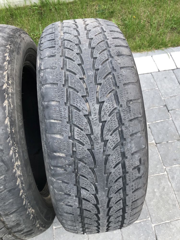 Шини резина б/у 235/60R18