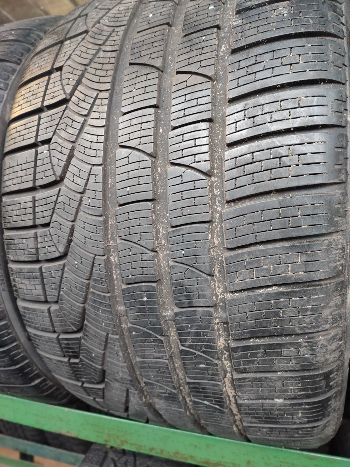 Opony zimowe 19 Pirelli WINTER Sottozero - 295/30 19