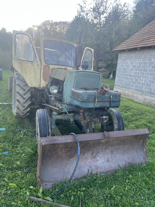 Продам ЮМЗ погрущик