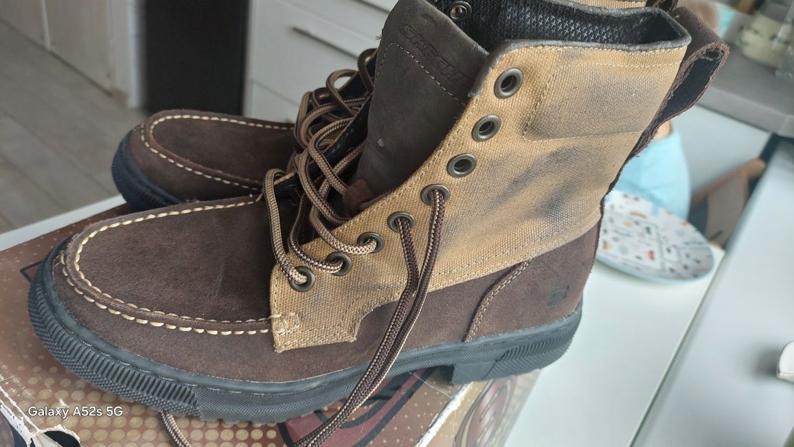 Wygodne trepy Skechers 41