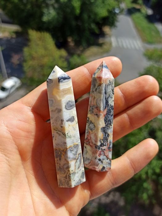 Натуральні мінерали,обеліск,вежа,кристал,куля,фігурка,каміння,камні