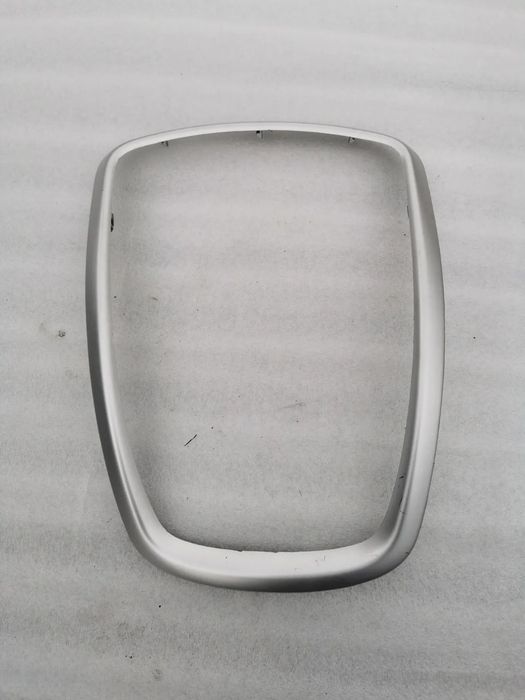 Peugeot 206+ 206 plus Ramka tunelu środkowego mieszka dekor