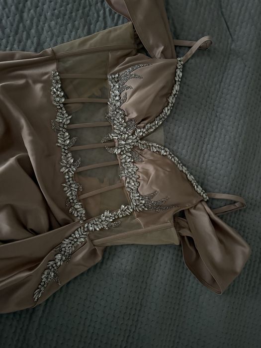 Продам сукню, вечірня , випускна