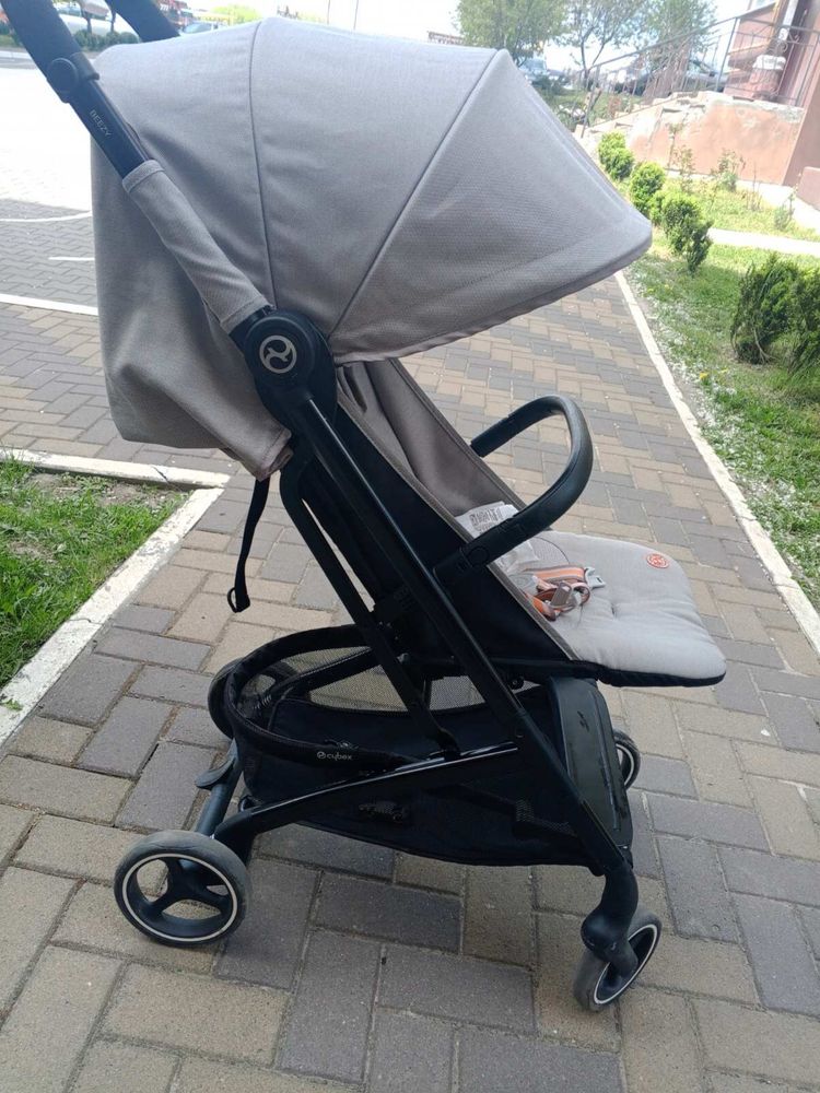 Прогулянкова коляска Cybex Beezy
