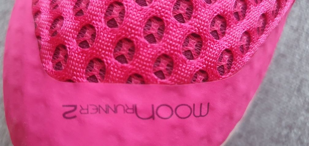 4F buty do biegania damskie MoonRunner różowe r. 36
4F buty do biegani