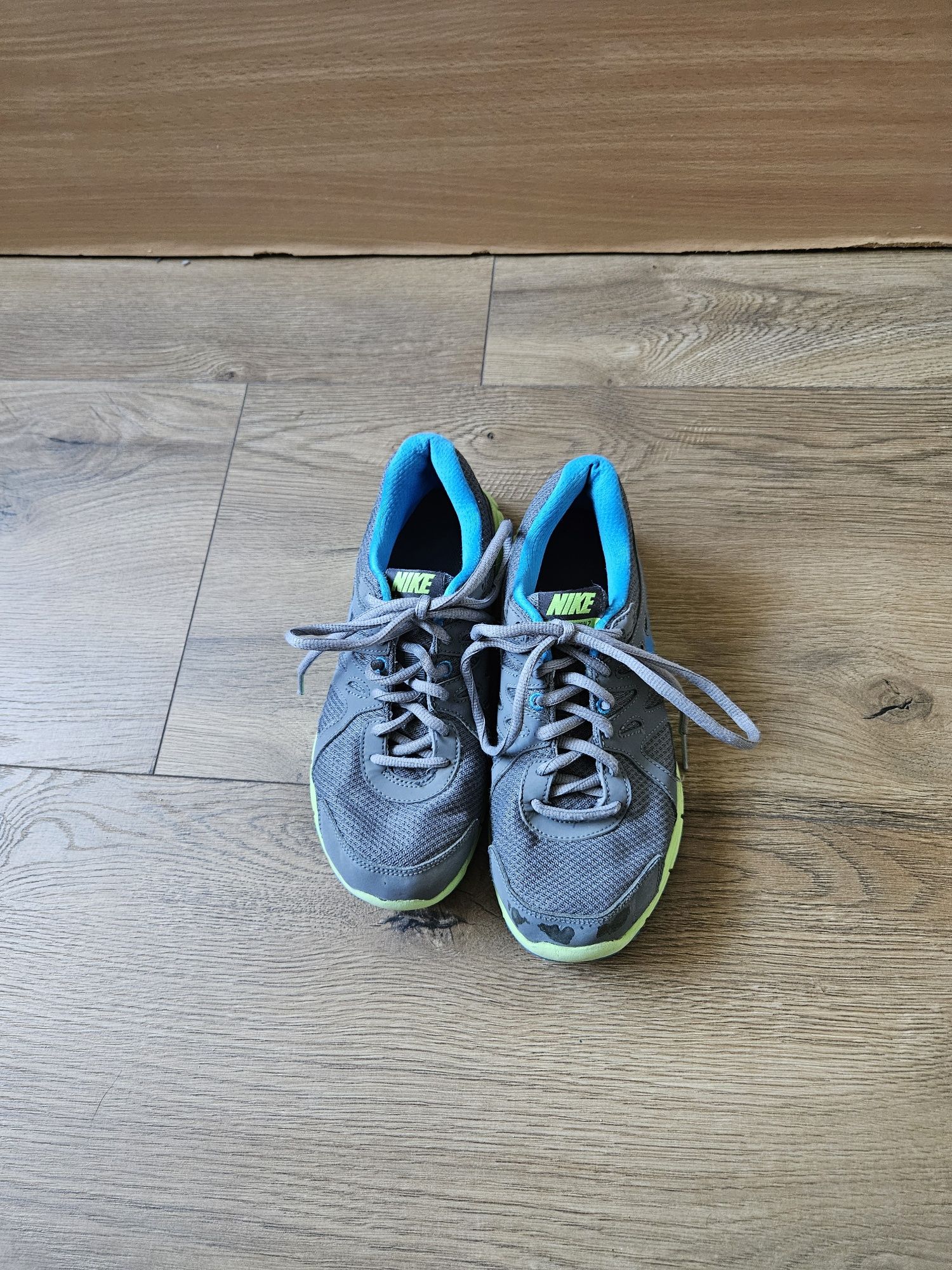Buty Nike Revolution Running