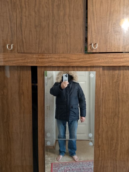 Продам мужскую зімнюю куртку.