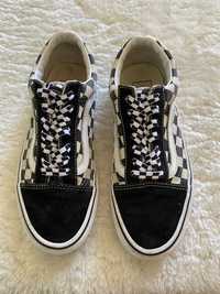 Buty vans old skool w kratke 36