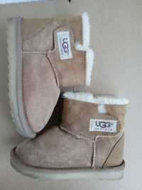 Взуття для хлопчика/дівчинки уггі UGG Australia.Розмір 29 (17,5см)