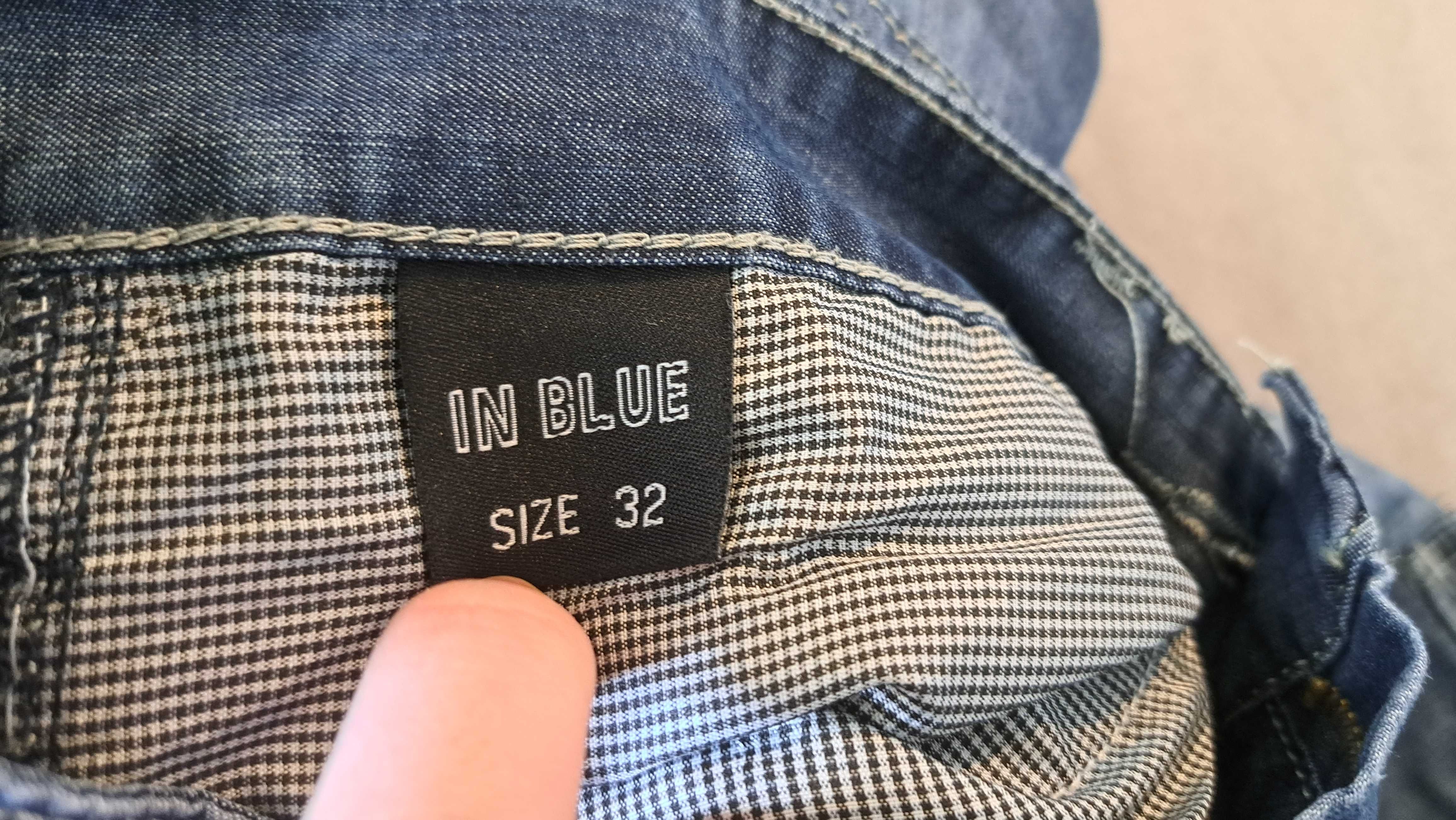 Męskie krótkie spodenki dżinsowe, jeans, rozmiar 32