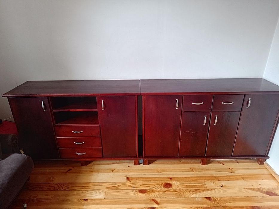 Meble, komody drewniane, sosnowe + stolik