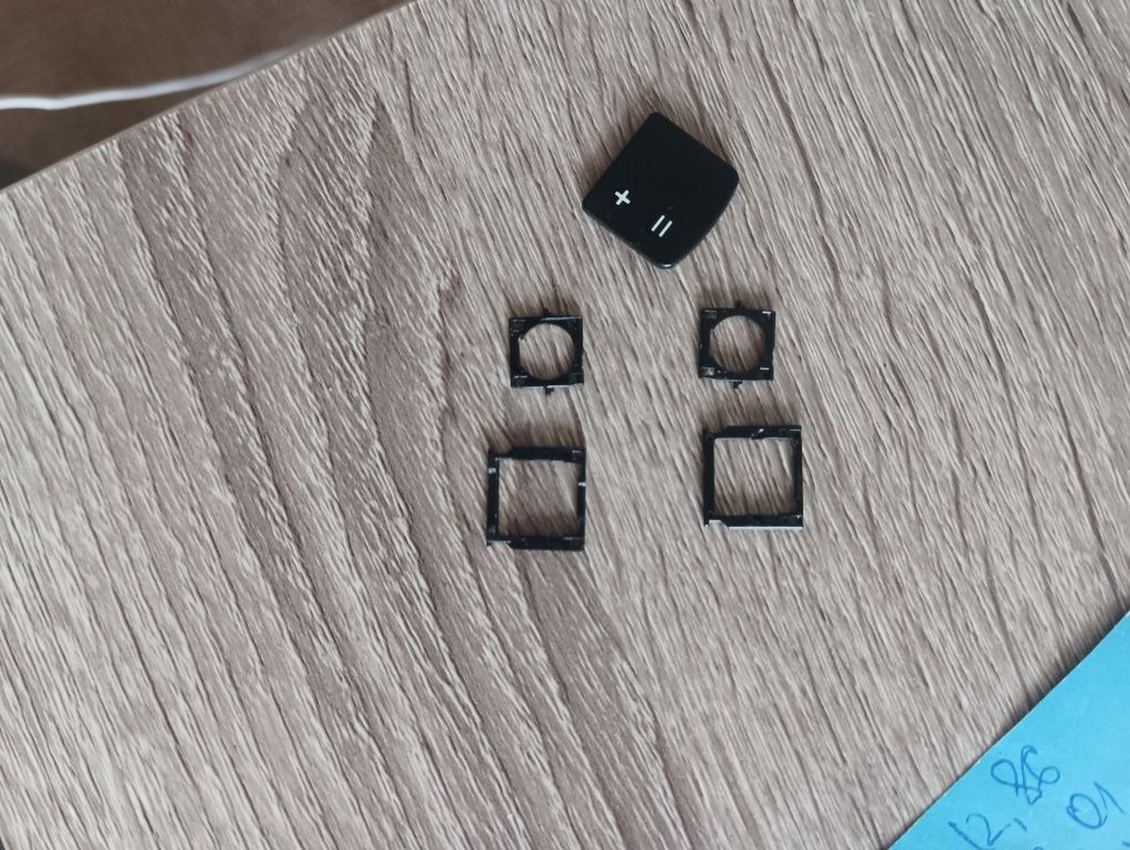 Клавиши, кнопки из клавиатуры на Lenovo z510, z585 поштучно