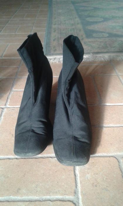 Botas em licra cano baixo