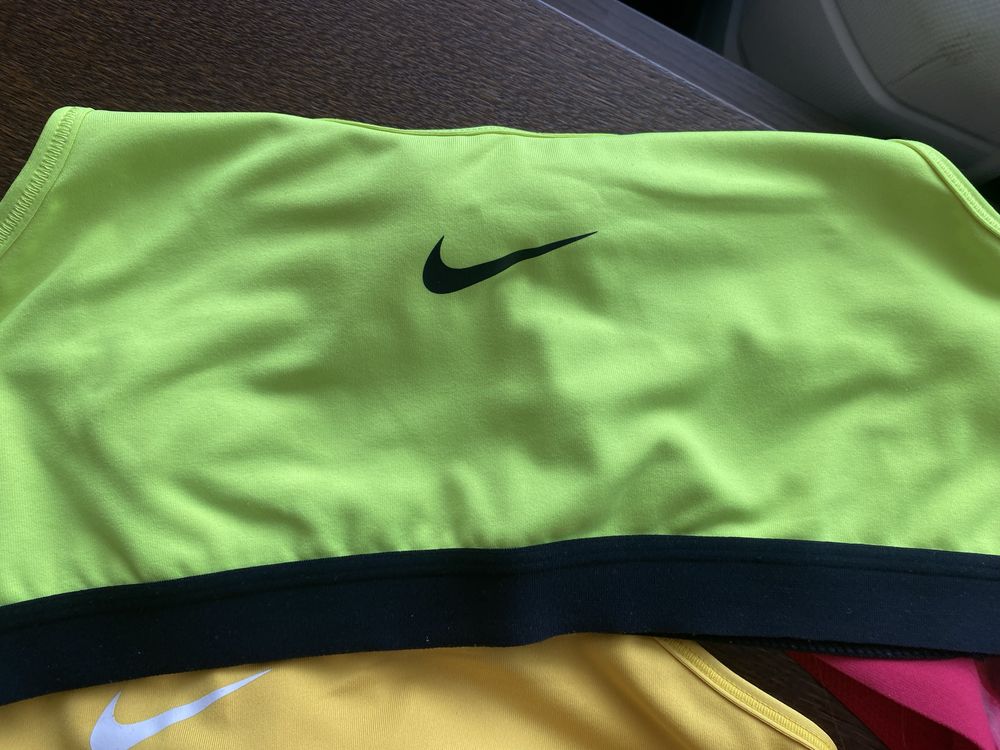 Nike top sportowy, 6 sztuk, rozmiar L