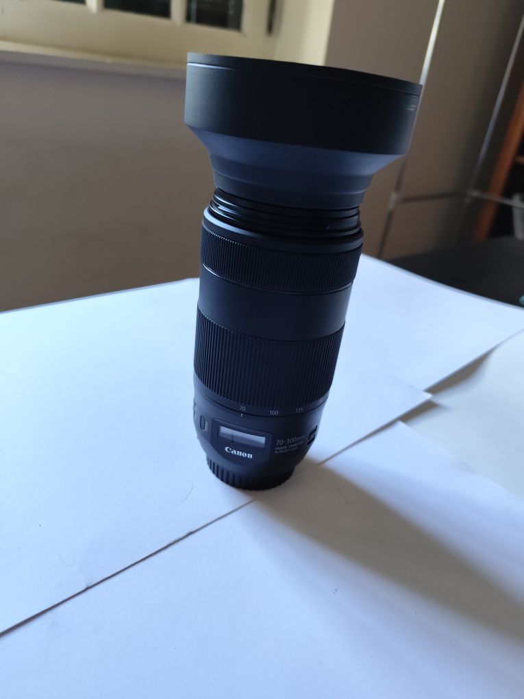 Canon EF 70-300 USM