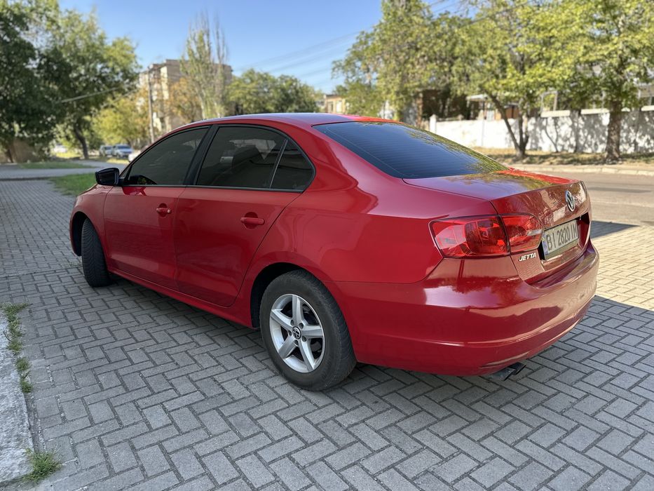 Volkswagen Jetta 2012 2,0 газ/бензин