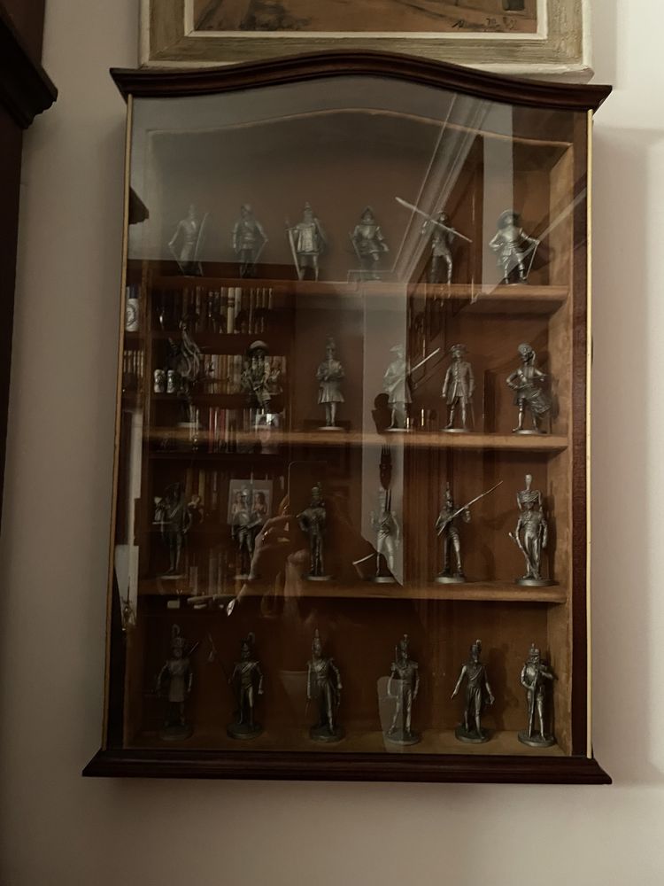 Vitrine de soldados de estanho